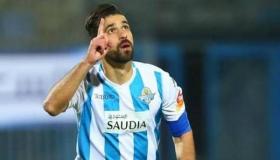 «اتحاد اللاعبين المحترفين» يطالب الأهلي بإيقاف«المعاملة غير العادلة»لعبد الله السعيد