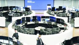 أسهم التعدين والبنوك ترفع الأسواق الأوروبية عند الافتتاح