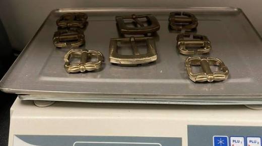 «جمارك دبي» تحبط تهريب سبائك ذهبية بنصف مليون درهم