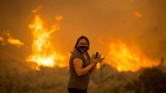 الحرائق والفيضانات تهدد كاليفورنيا