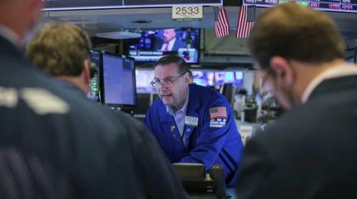 خبراء «وول ستريت» يحددون أفضل 5 أسهم للاستثمار حالياً