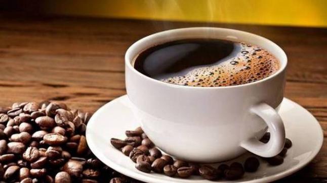 سعر فنجان قهوة «اللاتيه» يثير غضب البريطانيين