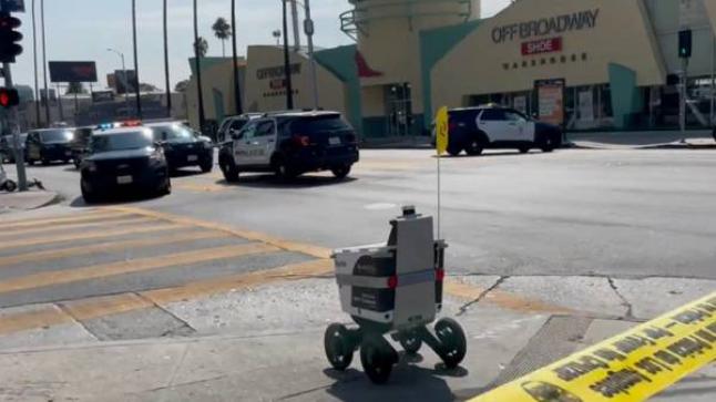 روبوت يقتحم «مسرح جريمة» ويتحدى الشرطة