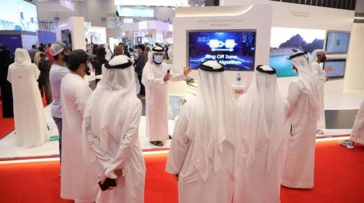1750 شركة من 55 دولة تشارك في «ويتيكس ودبي للطاقة الشمسية 2022»