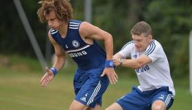 تشيلسي يطرد المعالج عبر «زووم»