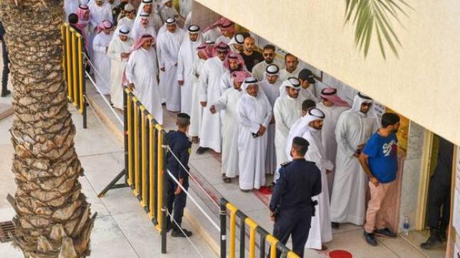 الكويت تنتظر “تصحيح المسار” بعد نجاح انتخاب البرلمان