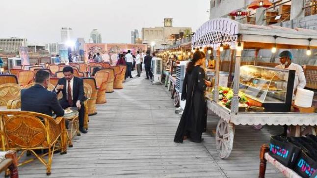 «ديوالي» في دبي أضواء على التنوع الثقافي