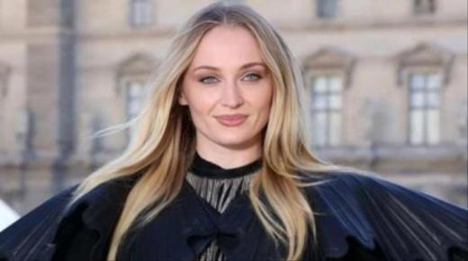 عملية تجميل فاشلة تودي بحياة مؤثرة ايطالية