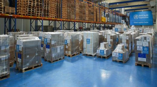 دبي الإنسانية تدعم غزة بشحنة طبية تزن 22 طنًا