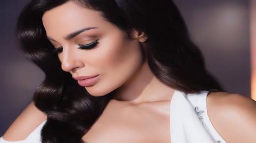 خمسة ونص” لـ نادين نجيم وقصي خولي ضحية