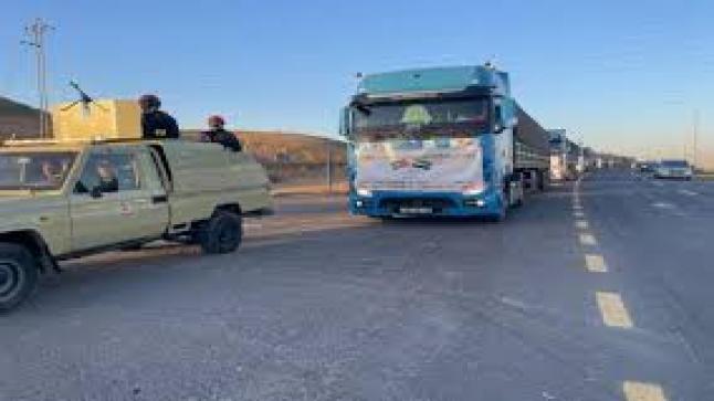 الجيش الاردني يسير قافلة مساعدات الى سوريا