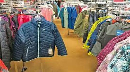 تنافس في الأسعار بعد ارتفاع الإقبال على الملابس الشتوية في الأردن