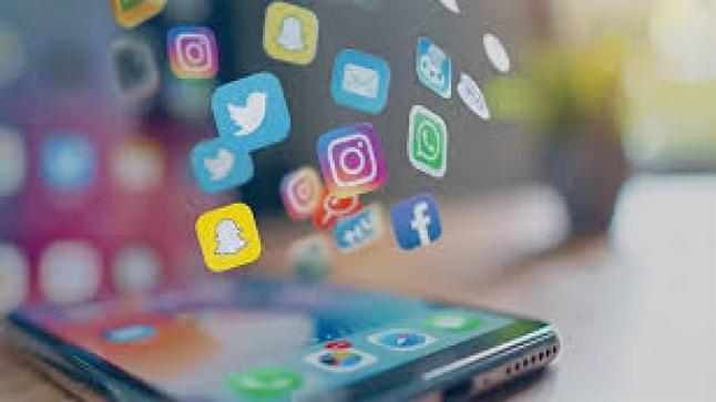 الابتعاد الكامل عن وسائل التواصل لا يؤدي بالضرورة إلى تحسن ملحوظ في الحالة النفسية