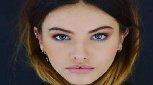 “أجمل فتاة في العالم” تثير ضجة على الإنترنت بتحدي الـ 10 سنوات