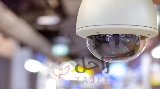 لاكتشاف كاميرات التجسس المخفية؟ ما عليك سوى استخدم هاتفك