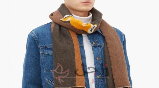 اكسسوارات باللون البني لإطلالة شتوية مثالية