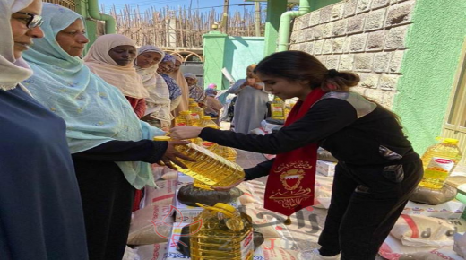 تفرض صورتها كفنانة مؤثرة وتساند المرأة الأثيوبية