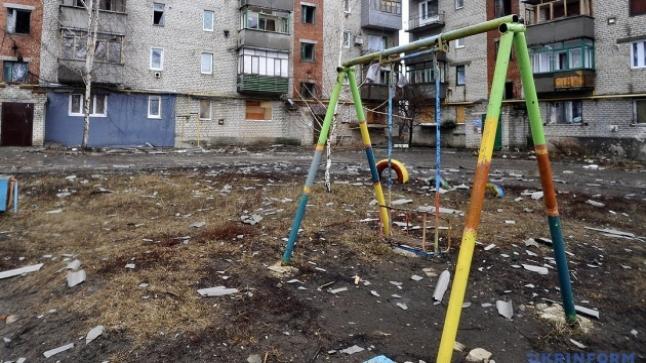 العدو الروسي يقتل 90 طفلا في أوكرانيا