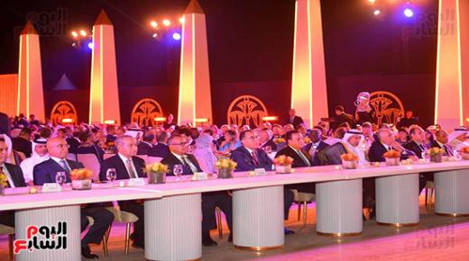 الصحة تحتفل بتتويج مصر أول دولة فى العالم تقضى على فيروس سى