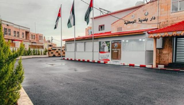 تخصيص شاشات كبيرة من بلدية الوسطية لمتابعة مباريات المنتخب الوطني في كأس العالم