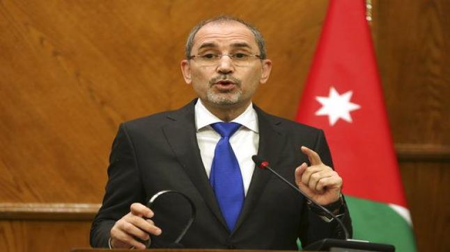 وزير الخارجية الأردني يبحث مع الأونروا خطوات توفير الدعم الوكالة