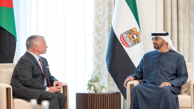 رئيس دولة الامارات وملك الأردن يبحثان العلاقات الأخوية ومسارات التعاون