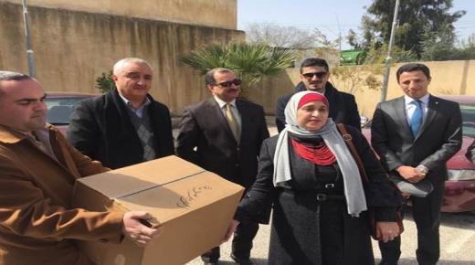 مجموعة طلال أبوغزاله تتبرع ب 50 جهاز حاسوب لمدارس محافظة عجلون