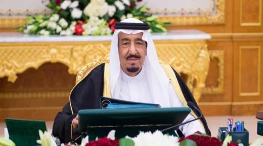 أول بيان رسمي من المملكة بعد عزل “البشير”.. وتوجيه هام من خادم الحرمين بشأن الشعب السوداني