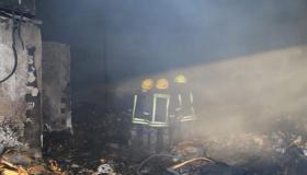 وفاتان بحريق في مخازن لبكس البوليسترين في الجويدة