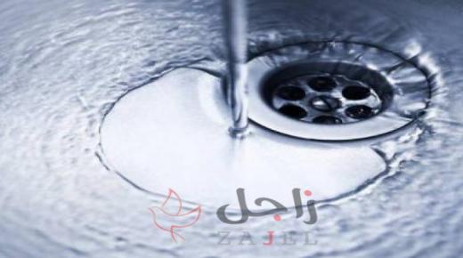 وداعاً لأنابيب الماء المسدودة اسكبوا هذا الخليط ولاحظوا النتيجة المذهلة بعد ساعة