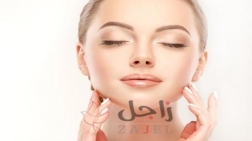 الطريقة الصحيحة لمسح المكياج… نصائح أساسية