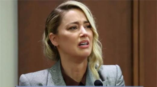 فضيحة جديدة تحطم آمبر هيرد.. “خيانة المصعد”