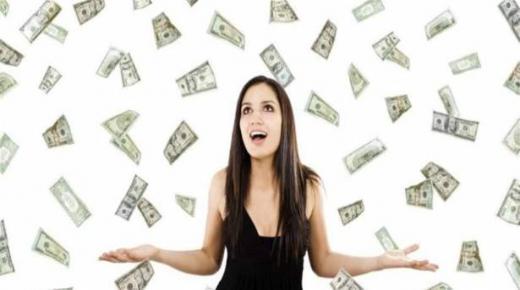 الأبراج والأمان المادي.. كيف يفكر كل برج في المال؟