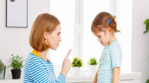 لهذا السبب تجنّبي تهديد طفلك.. إليكِ الحل