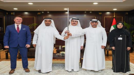 هيئة كهرباء ومياه دبي تفوز بجائزة الشرف العالمية في مجال البيئة للمرة العاشرة على التوالي وجائزة سيف الشرف في مجال الصحة والسلامة للمرة الرابعة عشر