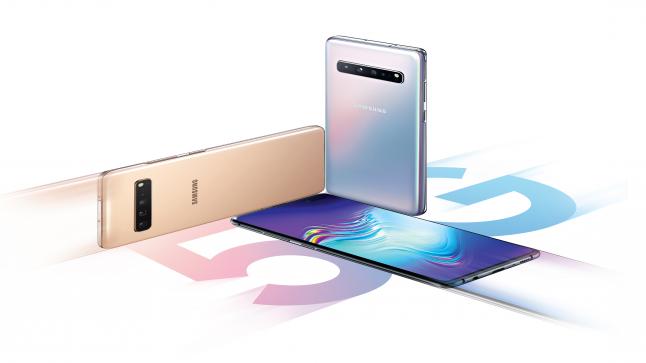 سامسونج إلكترونيكس ترفد الأسواق بالطراز المزود بتقنية الجيل الخامس من هاتفها الجديد S10
