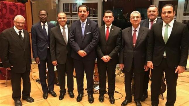 سفير مصر في برلين يستعرض الإنجازات المصرية بحضور وزير الكهرباء