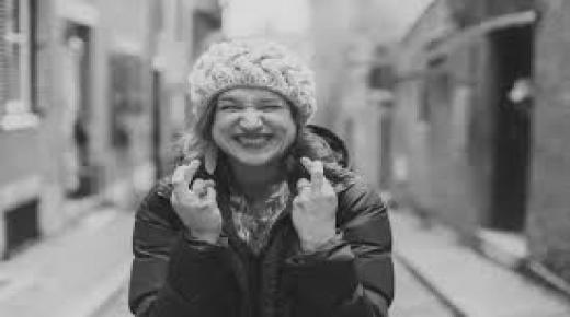 قد يكون التفكير الإيجابي ضاراً أكثر من كونه نافعاً. هل هذا صحيح؟