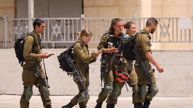 السطو على قاعدة عسكرية للجيش الإسرائيلي