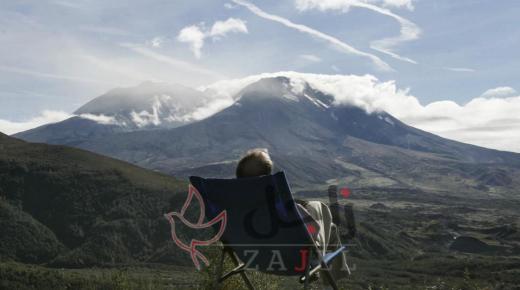 لن يصيبك أذى منها.. براكين نشطة في العالم يمكن زيارتها