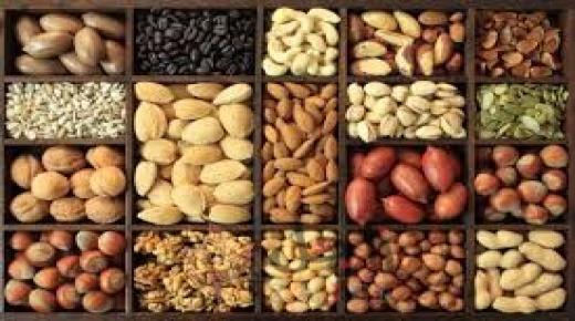 أفضل طريقة لتخزين المكسرات لكي لا يفسد طعمها أو تتعفّن