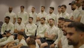 قبيل مواجهة الجزائر .. ولي العهد يجدد ثقته بالمنتخب الأردني خلال اتصال مرئي