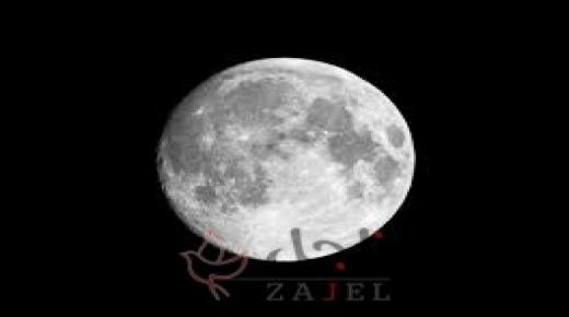 العلماء يقيسون مستوى الإشعاع على سطح القمر