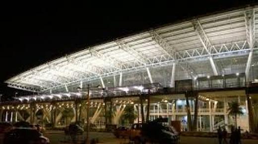 مقتل امرأة وجرح أخرى في انفجار بإحدى مطارات اسطنبول