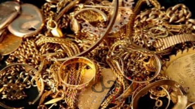 أمانة رجل تعيد حقيبة مجوهرات ومشغولات ذهبية لأصحابها ببلقرن