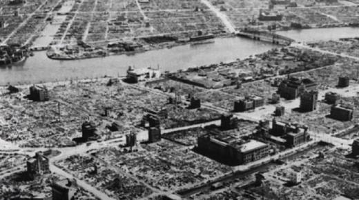 جثث عارية وأخرى متفحمة طفت على سطح نهر سوميدا.. جحيم في طوكيو وضمائر ميتة في واشنطن!