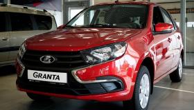 “لادا” تجعل Granta الشهيرة أجمل وأكثر عصرية