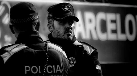 مأساة عائلة إسبانية.. قتلوا بسبب “درجات المدرسة”