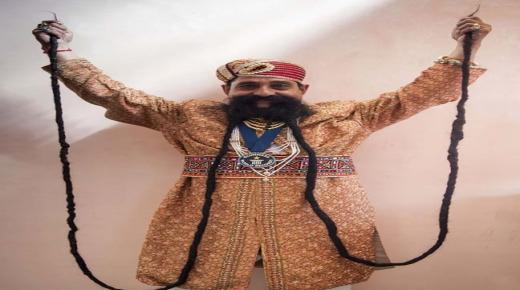 هندي يسجل لقب أطول شارب في العالم!