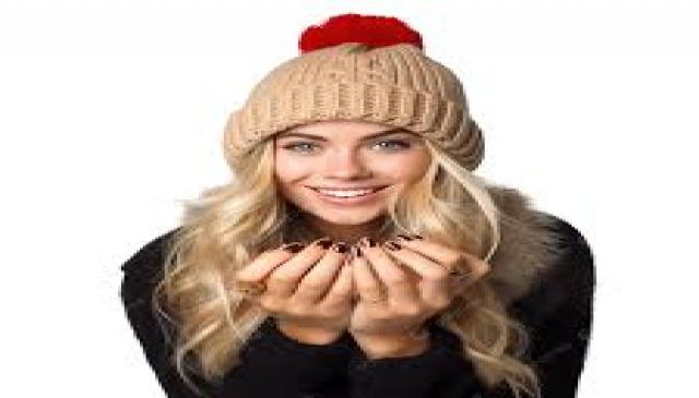 هل من الواقعي أن يفقد المرء شعره إذا سار في الشتاء بدون قبعة؟